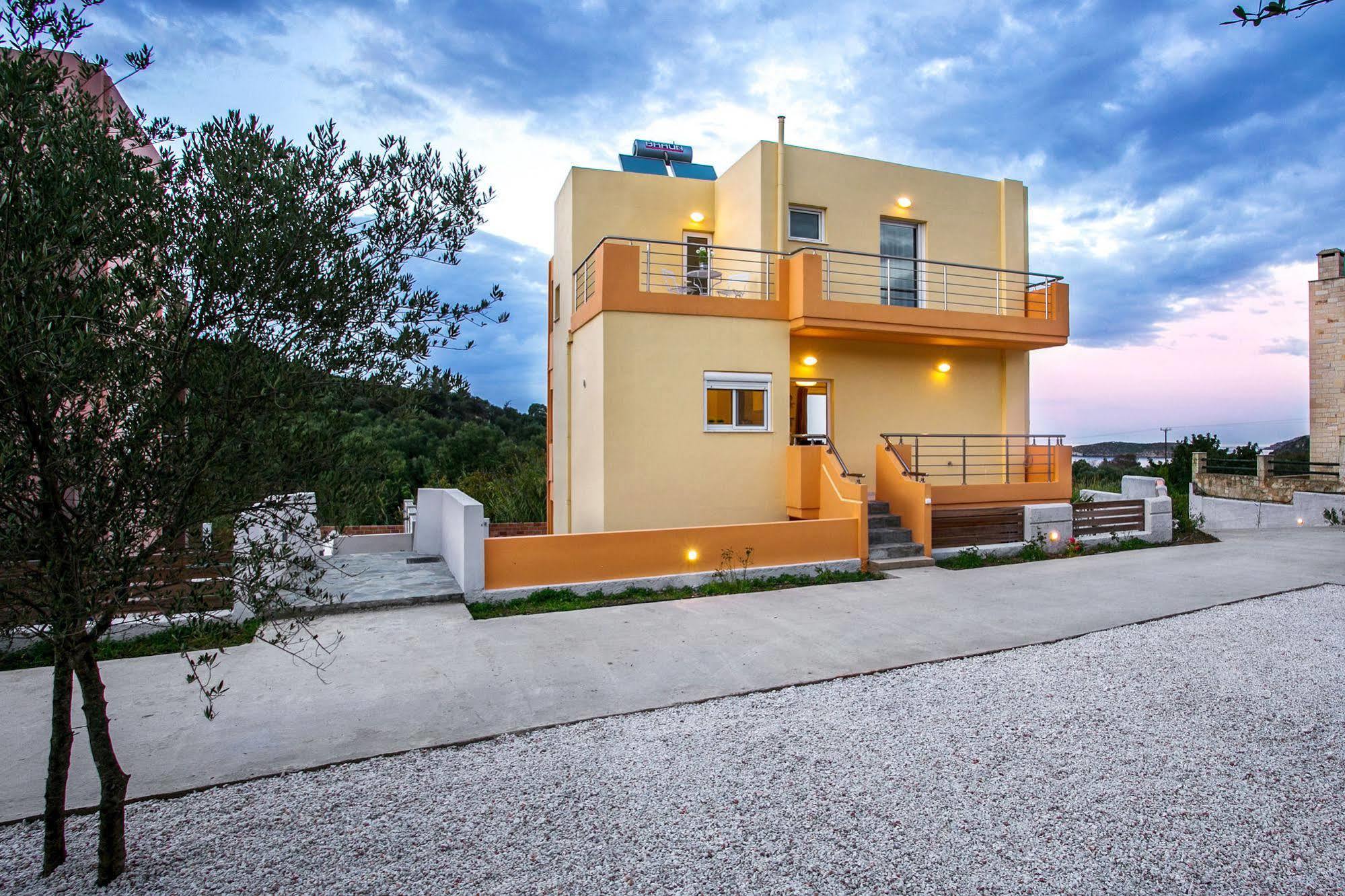 Cyan Icons Villas Tsivarás 外观 照片