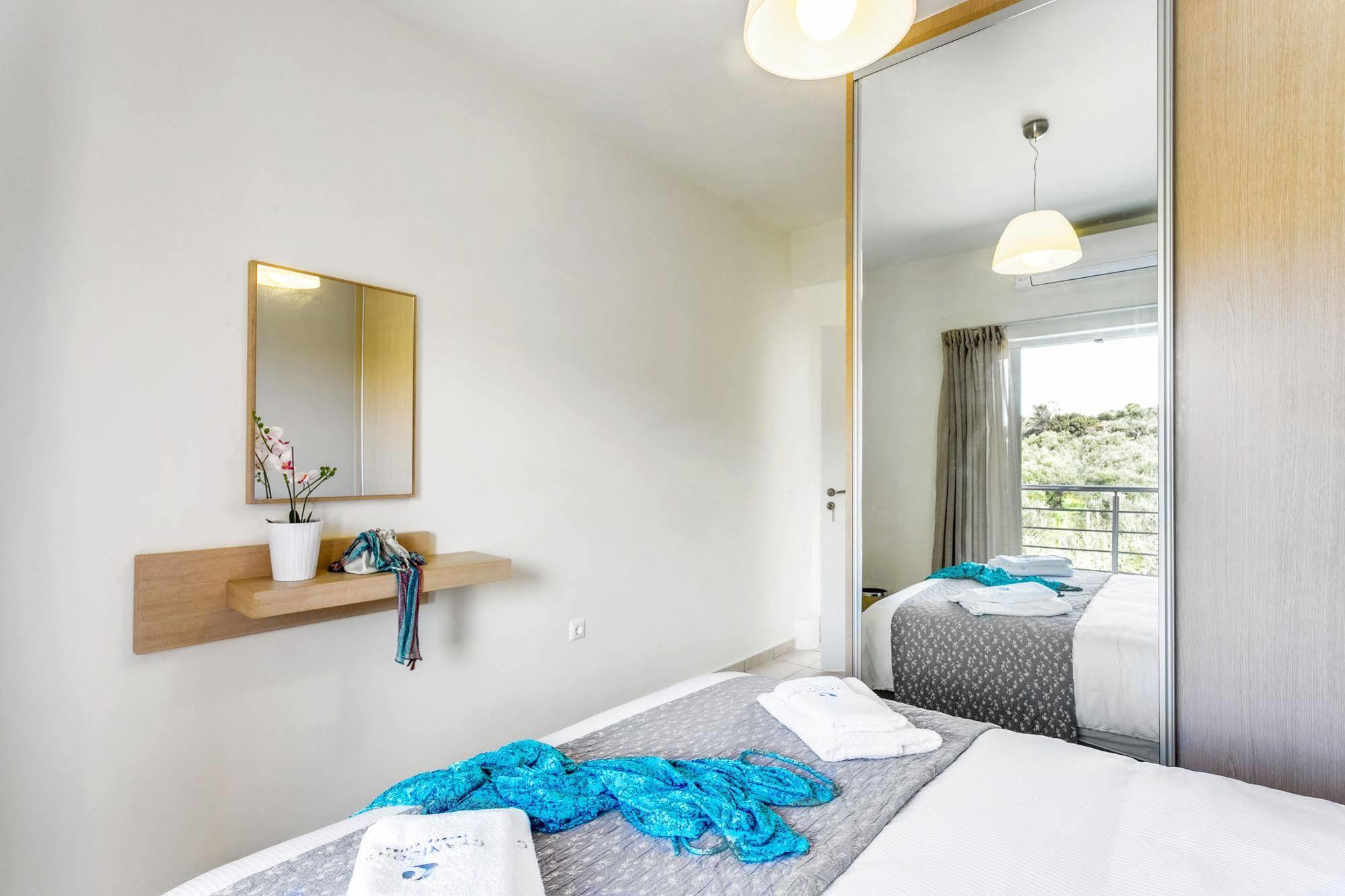 Cyan Icons Villas Tsivarás 外观 照片
